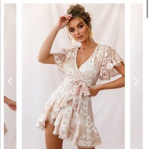 ONLY WORN ONCE! Looks brand new. The perfect dress for so many occasions!